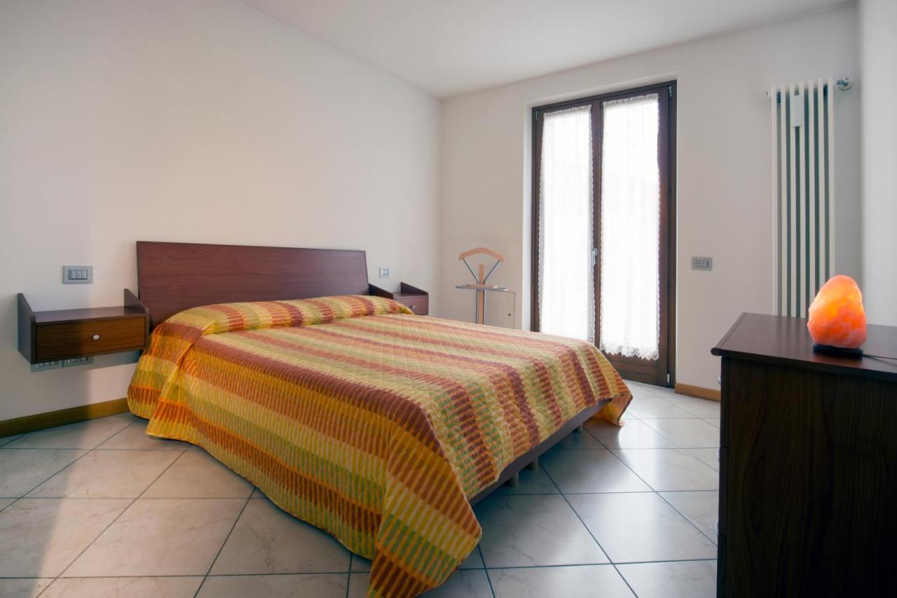 Casa Vacanza Simona Salionze エクステリア 写真